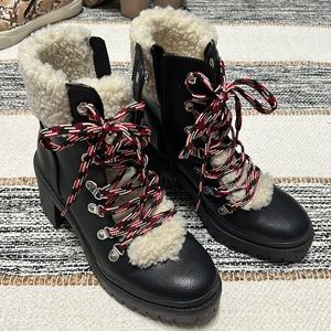 Target Combat Fur Lined Boots